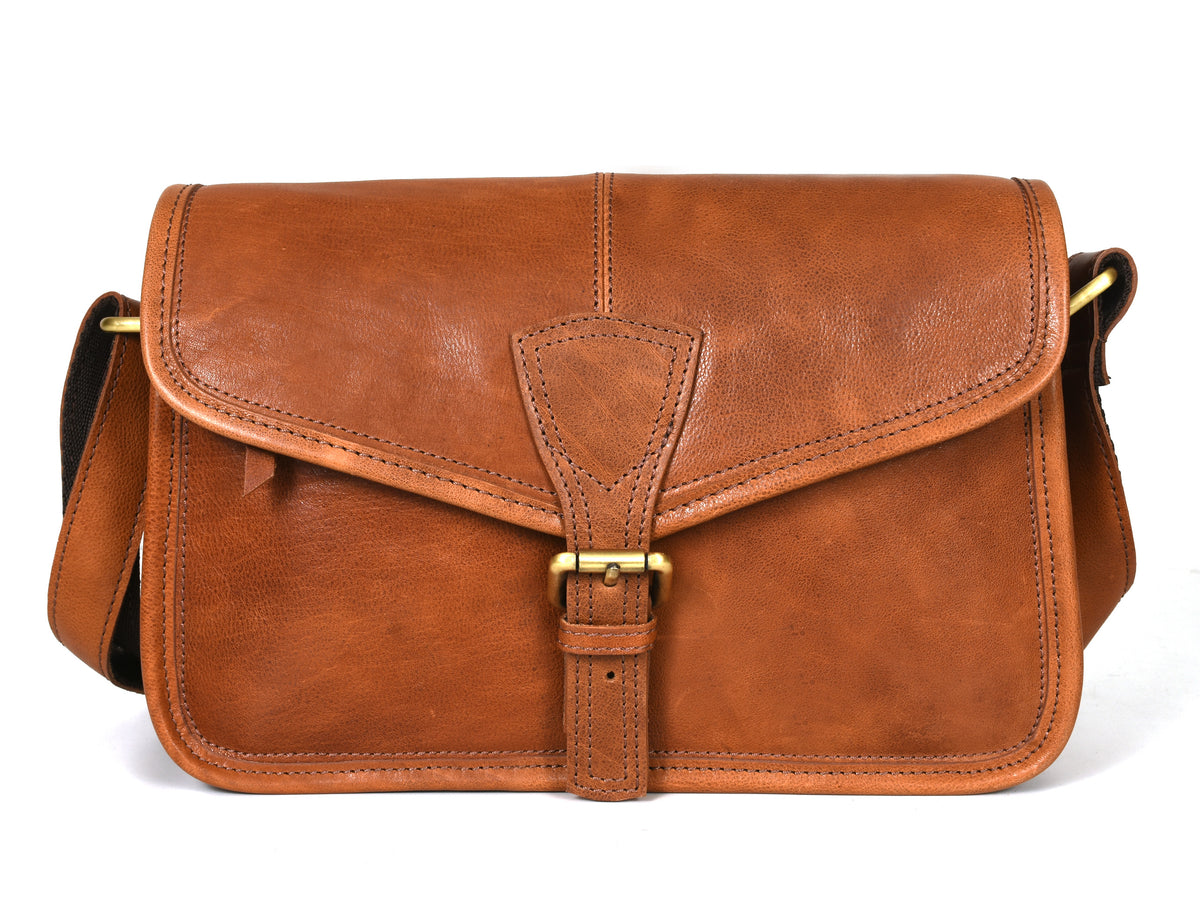 Calgary Leather Cross Body Bag - Chestnut