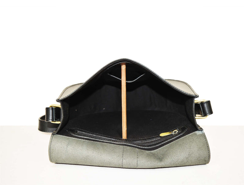 Penticton Leather  Shoulder Bag - Raven Black
