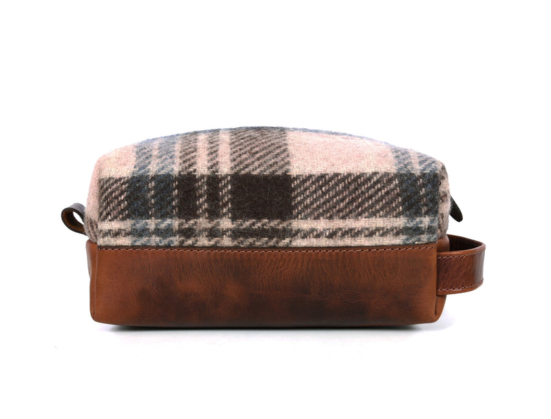 Manchester Leather Toiletry Bag