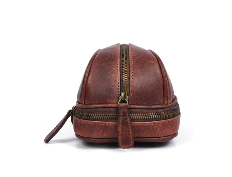 Akron Leather Toiletry Bag - Walnut Brown.