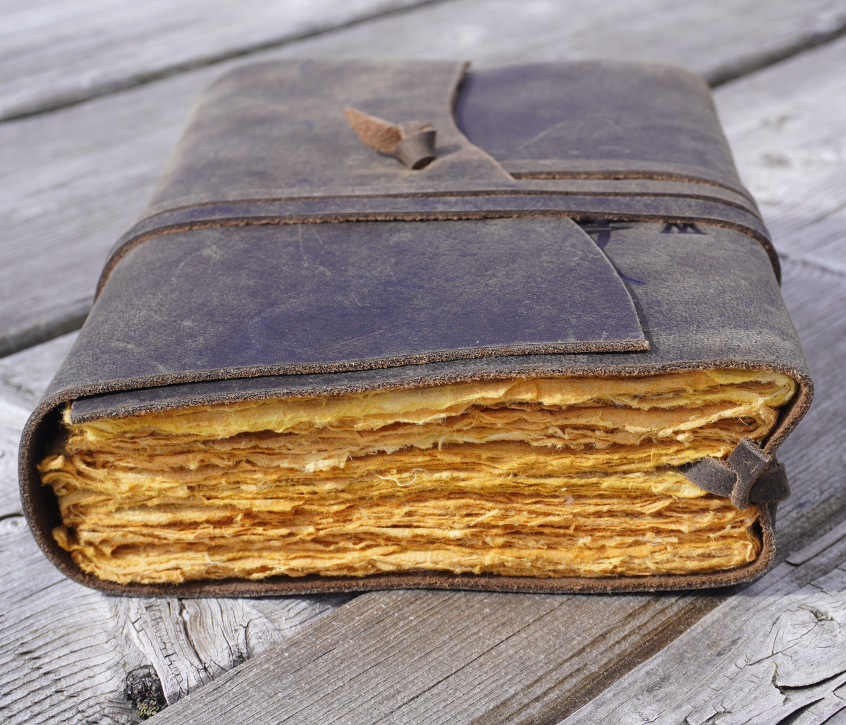 Handcrafted Leather Journal - Deckle Edged